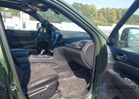 2020 Jeep Grand Cherokee Trailhawk 4X4 z USA, uszkodzony, nr VIN 1C4RJFLG0LC195097